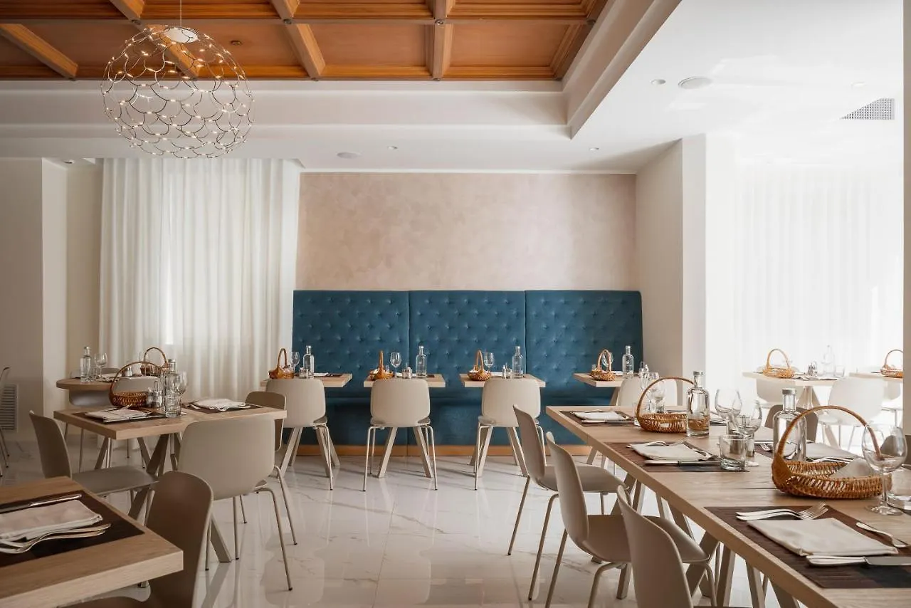 Hotel Rondinella E Viola Rimini 3*,  Italien