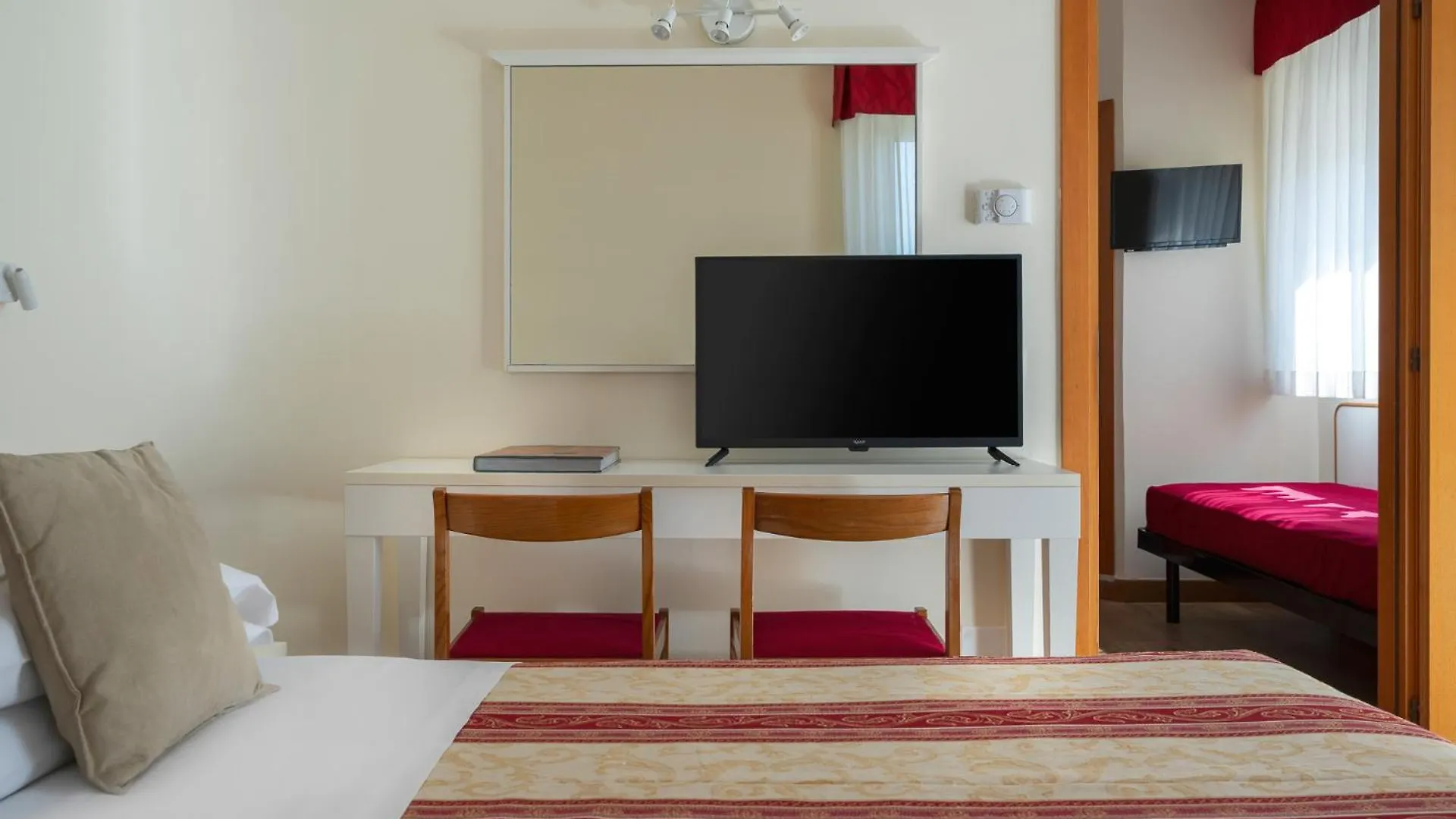 Hotel Rondinella E Viola Rimini