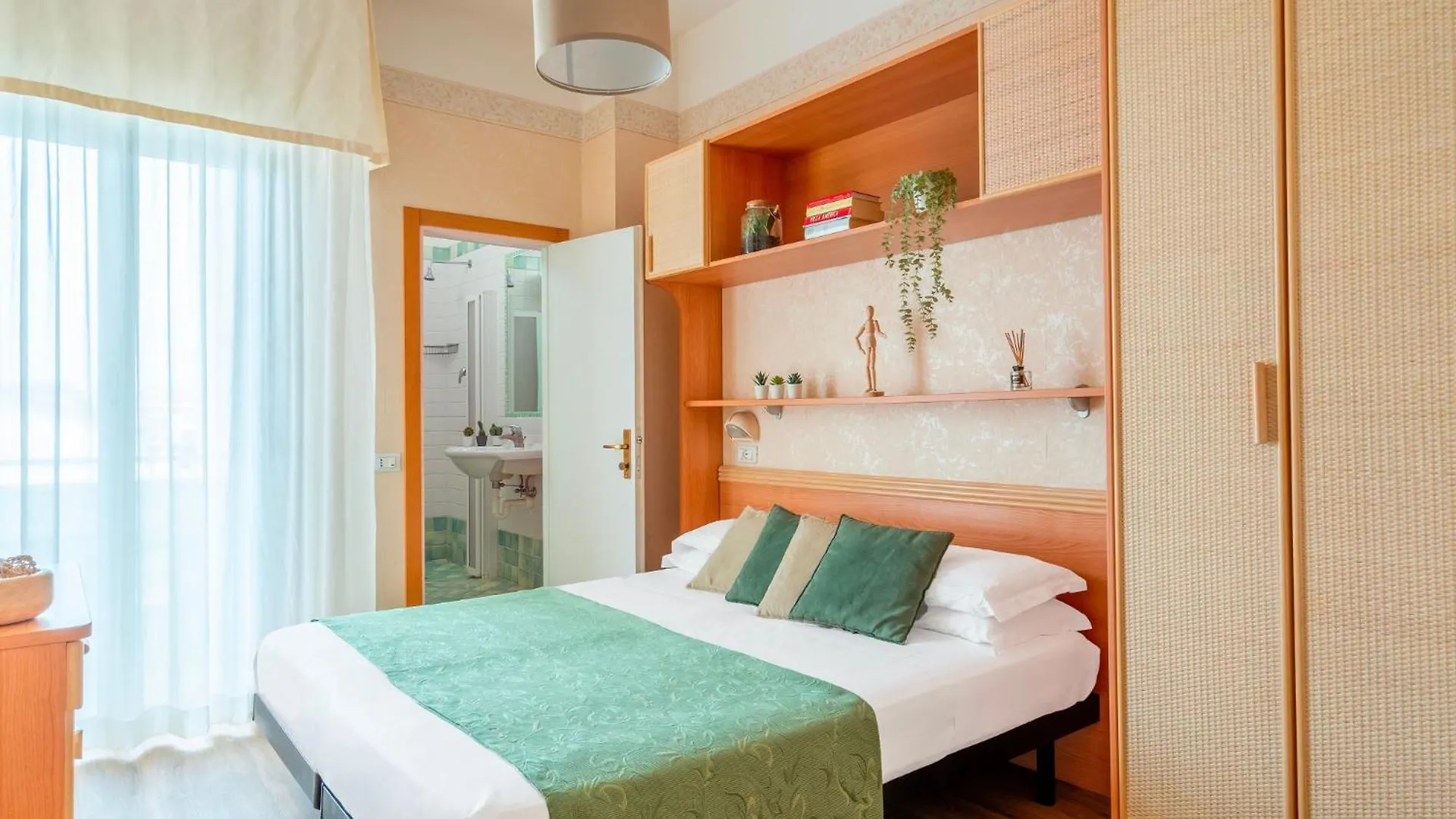 Hotel Rondinella E Viola Rimini 3*,  Italien