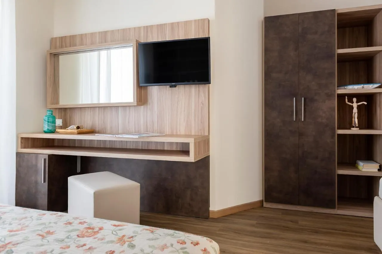 Hotel Rondinella E Viola Rimini