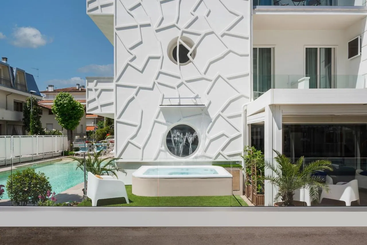 ***  Hotel Rondinella E Viola Rimini Italie