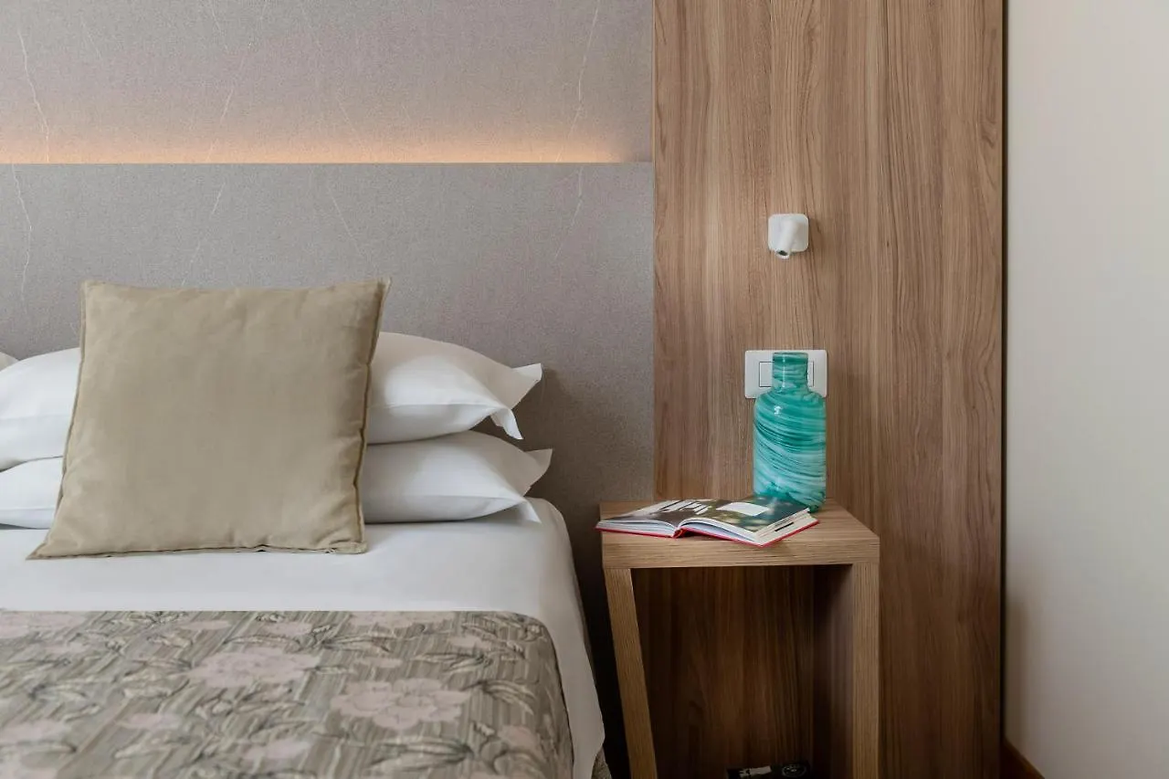 Hotel Rondinella e Viola Rimini